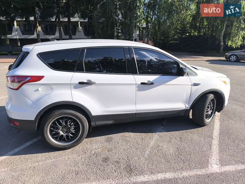 Внедорожник / Кроссовер Ford Escape 2013 в Виннице