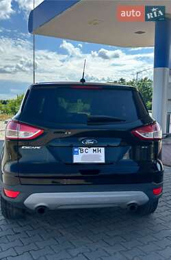 Внедорожник / Кроссовер Ford Escape 2015 в 