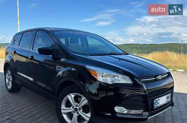 Внедорожник / Кроссовер Ford Escape 2015 в 