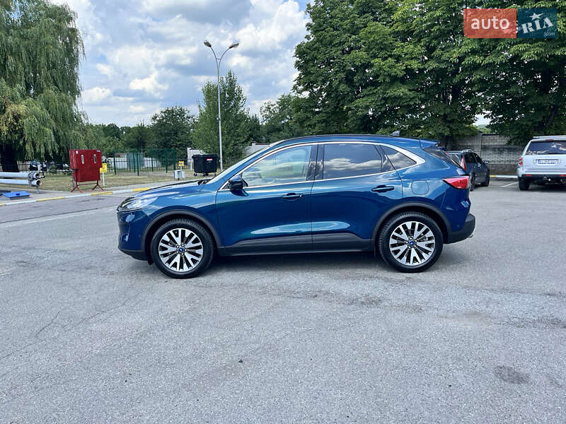 Позашляховик / Кросовер Ford Escape 2020 в Василькові