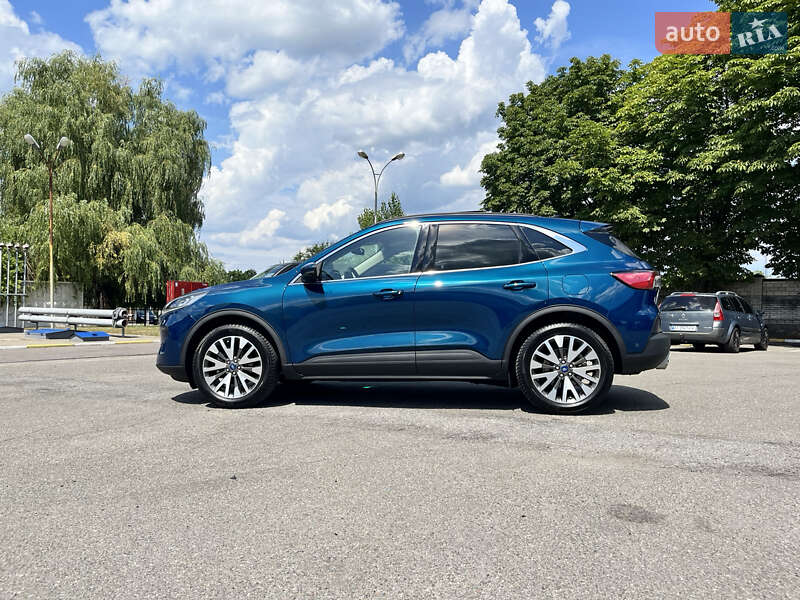 Позашляховик / Кросовер Ford Escape 2020 в Василькові