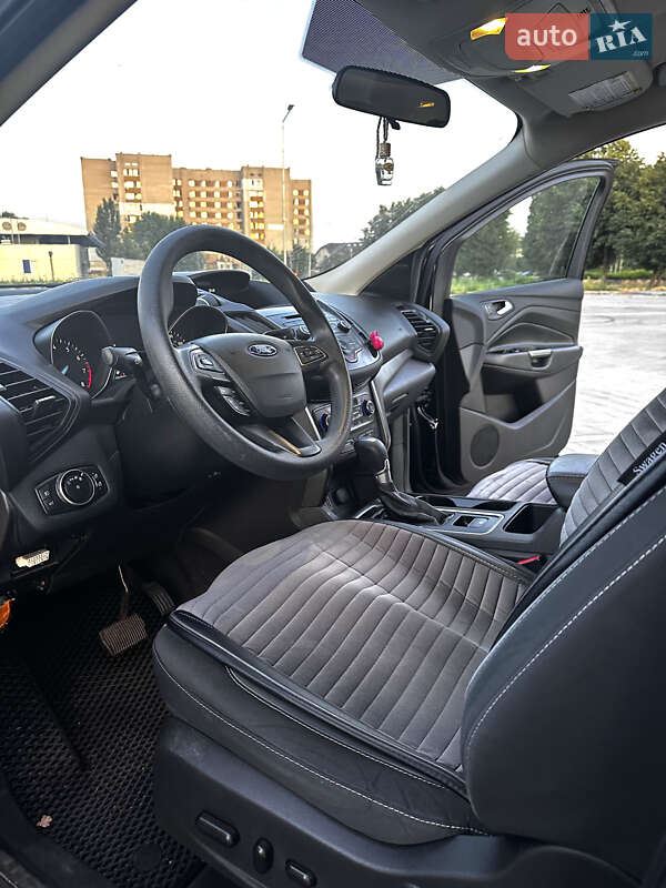 Внедорожник / Кроссовер Ford Escape 2017 в Черкассах фото 17 Внедорожник / Кроссовер Ford Escape 2017 в Черкассах