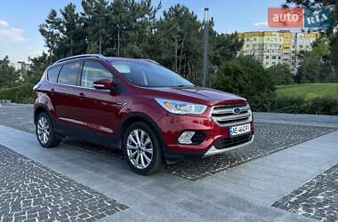 Внедорожник / Кроссовер Ford Escape 2016 в Днепре