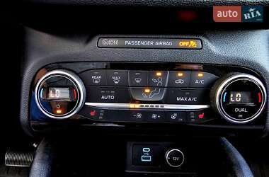 Внедорожник / Кроссовер Ford Escape 2021 в 