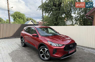Внедорожник / Кроссовер Ford Escape 2025 в 