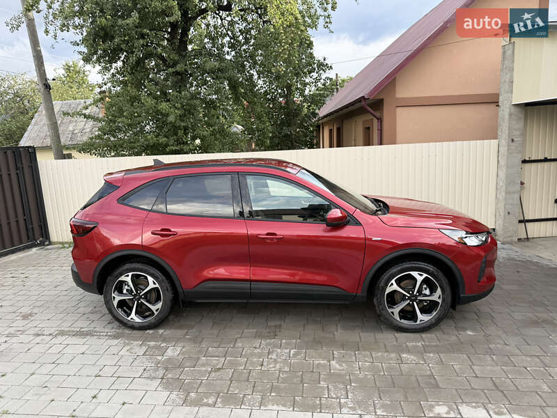 Внедорожник / Кроссовер Ford Escape 2025 в Ивано-Франковске