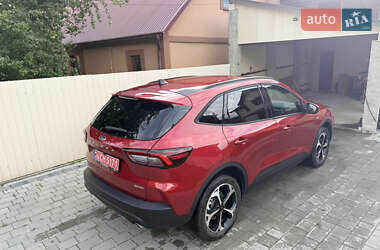 Внедорожник / Кроссовер Ford Escape 2025 в 