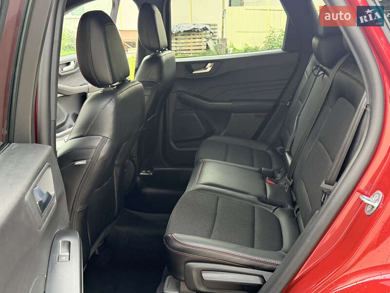 Внедорожник / Кроссовер Ford Escape 2025 в Ивано-Франковске