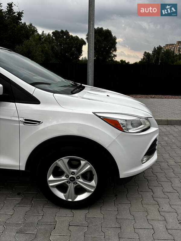 Внедорожник / Кроссовер Ford Escape 2012 в Ярмолинцах фото 5 Внедорожник / Кроссовер Ford Escape 2012 в Ярмолинцах