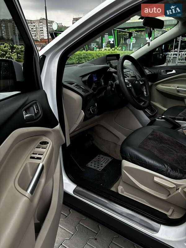 Внедорожник / Кроссовер Ford Escape 2012 в Ярмолинцах фото 31 Внедорожник / Кроссовер Ford Escape 2012 в Ярмолинцах