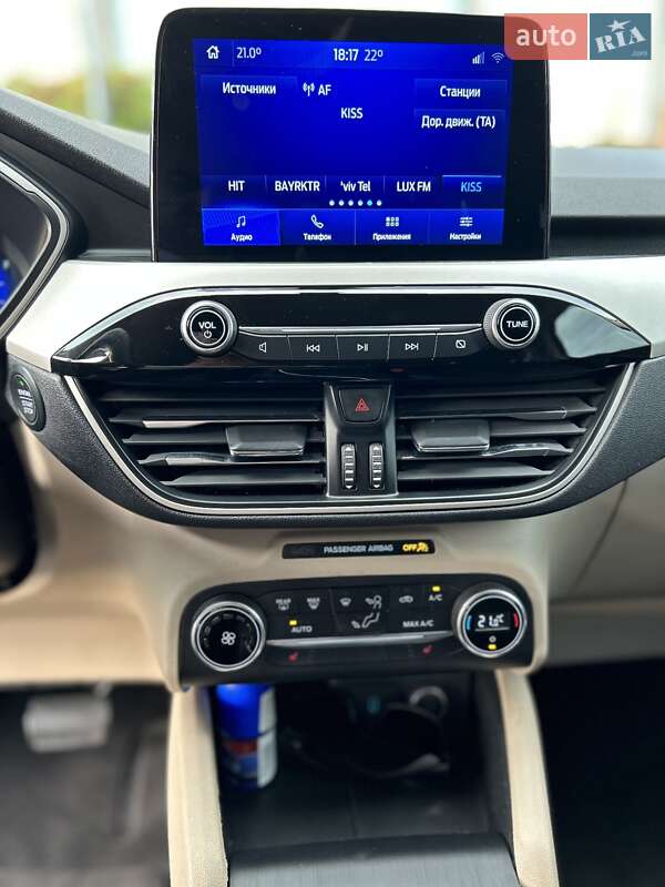 Внедорожник / Кроссовер Ford Escape 2019 в Львове