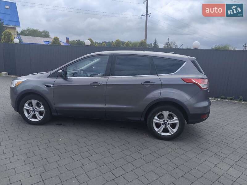Внедорожник / Кроссовер Ford Escape 2014 в Долине