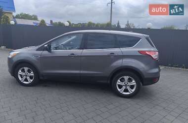 Внедорожник / Кроссовер Ford Escape 2014 в 