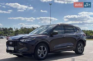 Внедорожник / Кроссовер Ford Escape 2023 в 