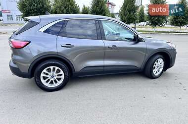 Внедорожник / Кроссовер Ford Escape 2021 в Киеве