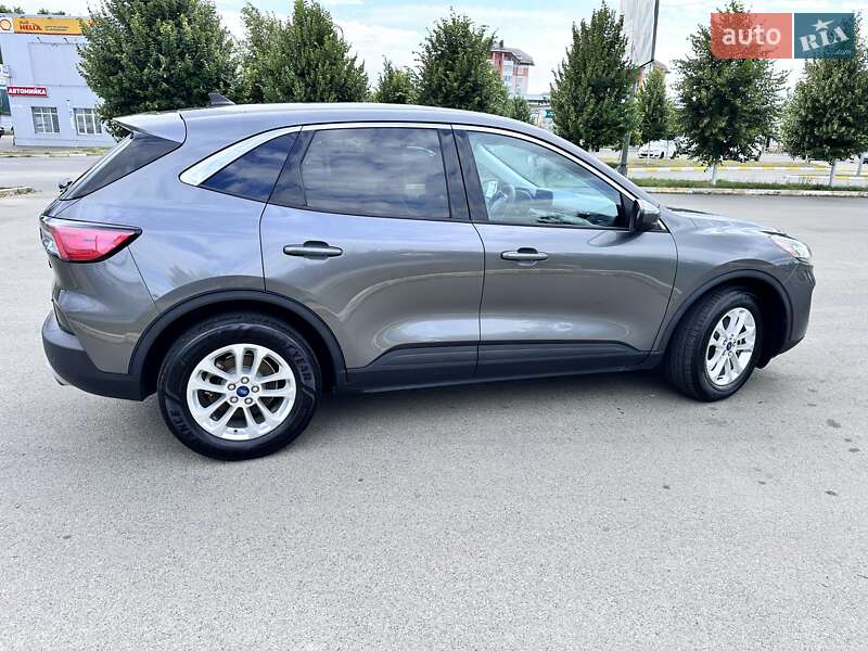Внедорожник / Кроссовер Ford Escape 2021 в Киеве фото 8 Внедорожник / Кроссовер Ford Escape 2021 в Киеве