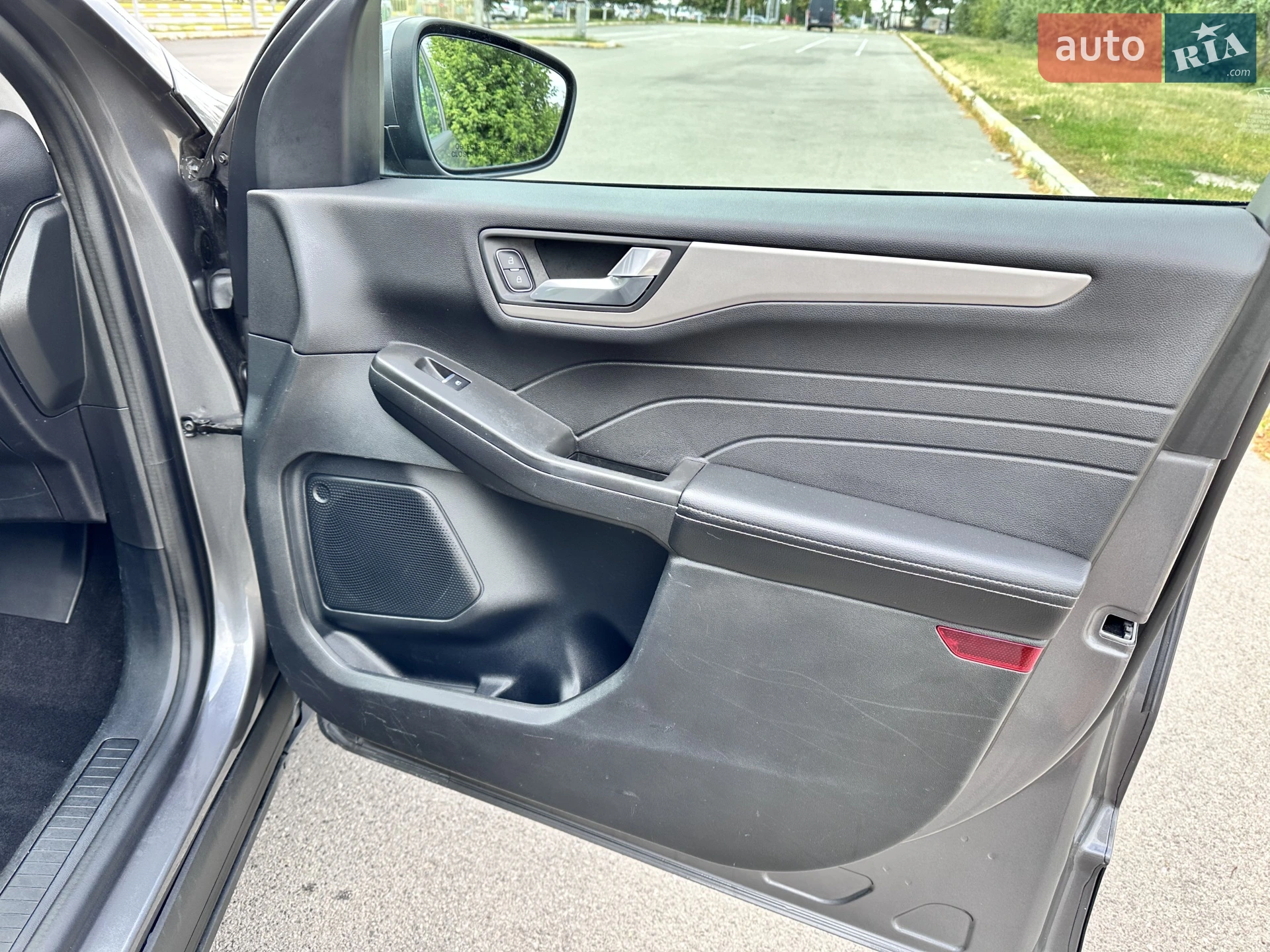 2021 Ford Escape - мініатюра 9