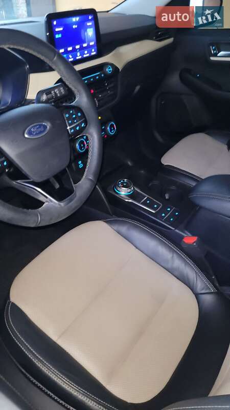 Внедорожник / Кроссовер Ford Escape 2022 в Киеве фото 8 Внедорожник / Кроссовер Ford Escape 2022 в Киеве