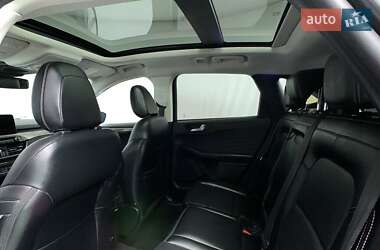Внедорожник / Кроссовер Ford Escape 2022 в 