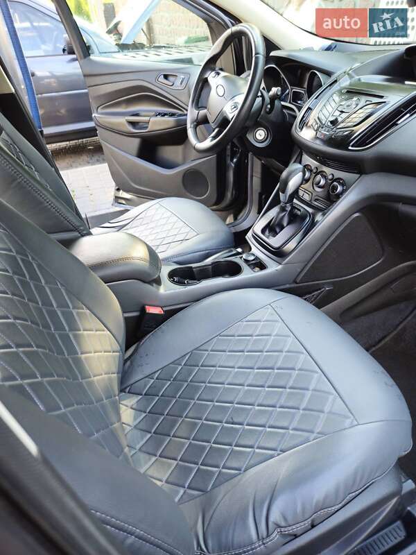 Внедорожник / Кроссовер Ford Escape 2014 в Кропивницком