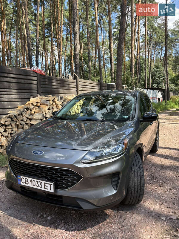 Внедорожник / Кроссовер Ford Escape 2021 в Киеве