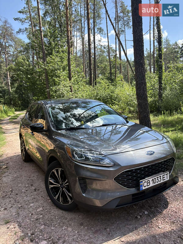 Внедорожник / Кроссовер Ford Escape 2021 в Киеве