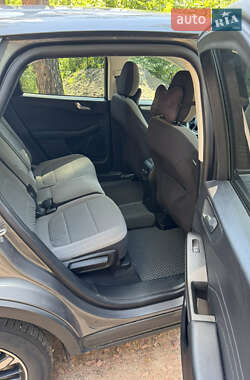 Внедорожник / Кроссовер Ford Escape 2021 в Киеве