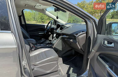 Внедорожник / Кроссовер Ford Escape 2014 в 