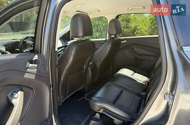 Внедорожник / Кроссовер Ford Escape 2014 в 