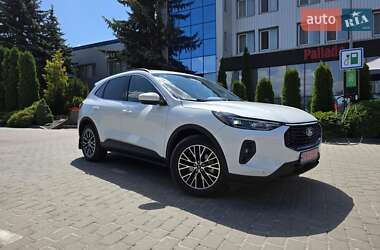 Внедорожник / Кроссовер Ford Escape 2023 в 
