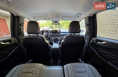 Внедорожник / Кроссовер Ford Escape 2023 в 