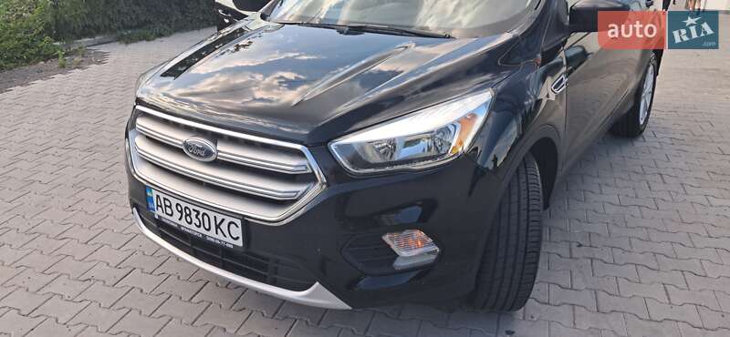 Позашляховик / Кросовер Ford Escape 2016 в Одесі