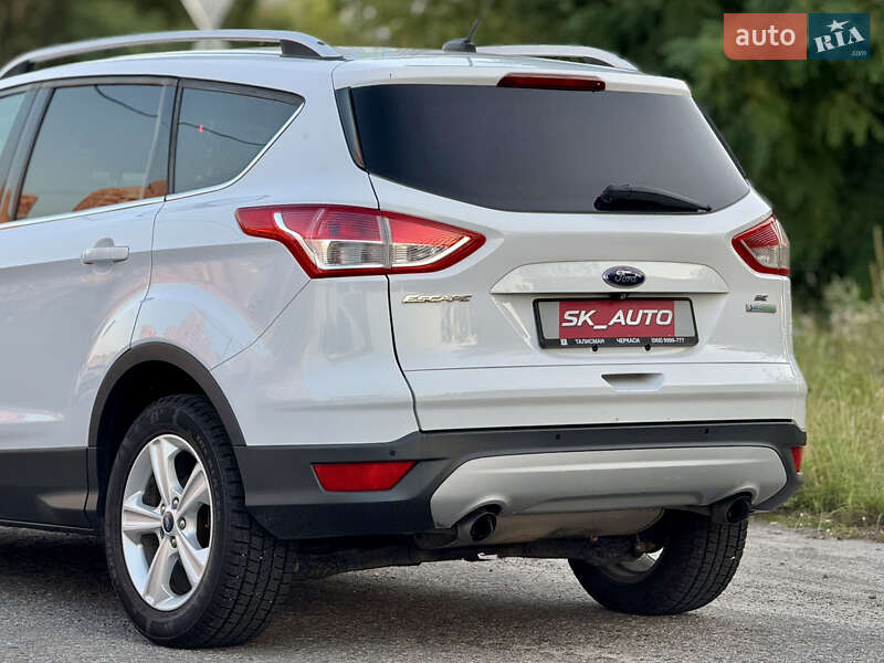 Внедорожник / Кроссовер Ford Escape 2014 в Киеве