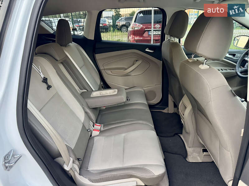 Внедорожник / Кроссовер Ford Escape 2014 в Киеве