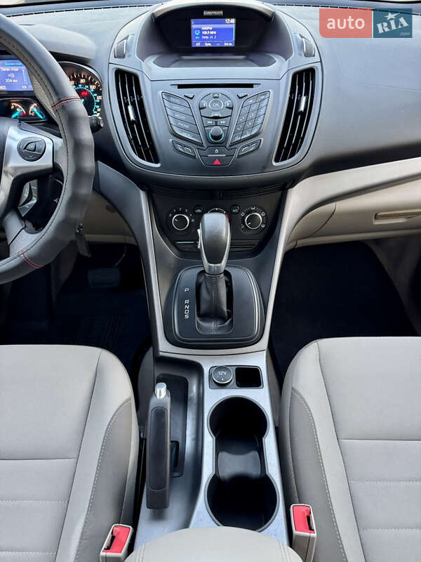 Внедорожник / Кроссовер Ford Escape 2014 в Киеве