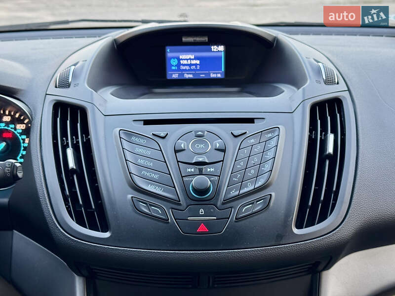 Внедорожник / Кроссовер Ford Escape 2014 в Киеве