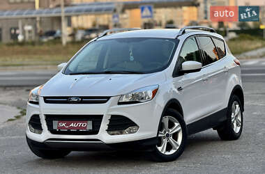 Внедорожник / Кроссовер Ford Escape 2014 в 