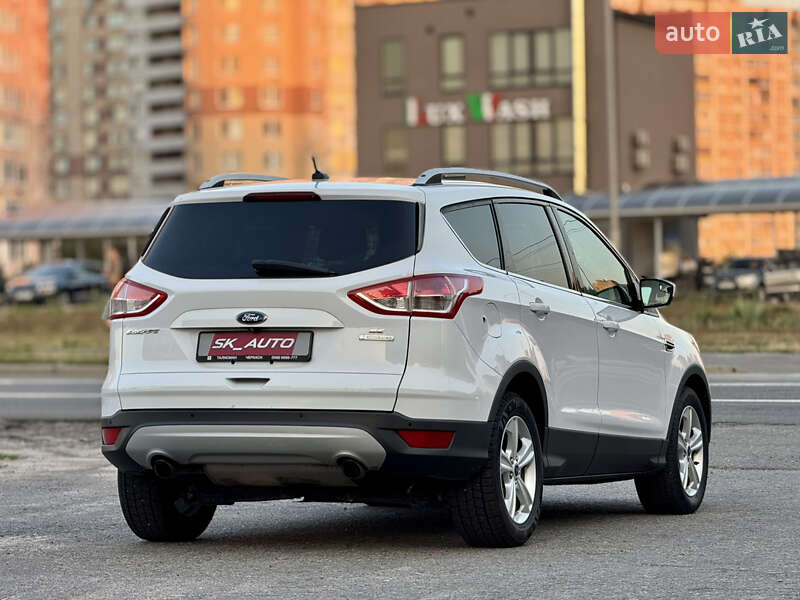 Внедорожник / Кроссовер Ford Escape 2014 в Киеве
