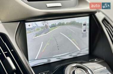 Внедорожник / Кроссовер Ford Escape 2016 в 