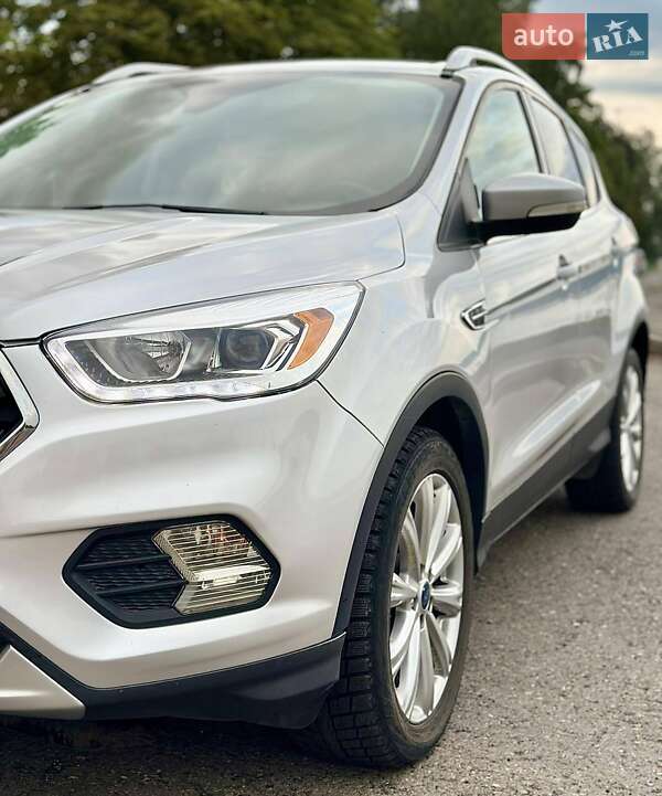 Внедорожник / Кроссовер Ford Escape 2016 в Бурштыне фото 4 Внедорожник / Кроссовер Ford Escape 2016 в Бурштыне