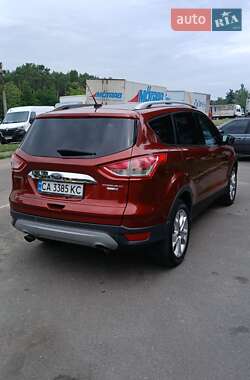 Внедорожник / Кроссовер Ford Escape 2016 в 