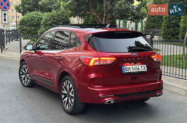 Внедорожник / Кроссовер Ford Escape 2020 в Одессе