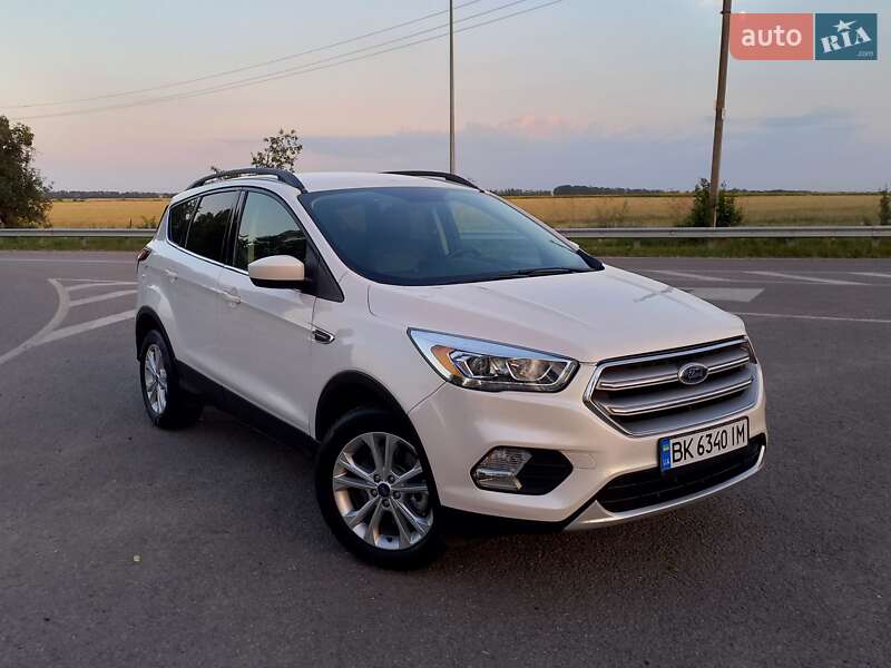 Внедорожник / Кроссовер Ford Escape 2018 в Могилев-Подольске фото 4 Внедорожник / Кроссовер Ford Escape 2018 в Могилев-Подольске
