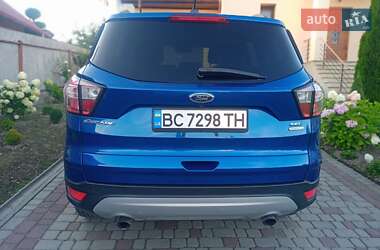 Внедорожник / Кроссовер Ford Escape 2018 в 