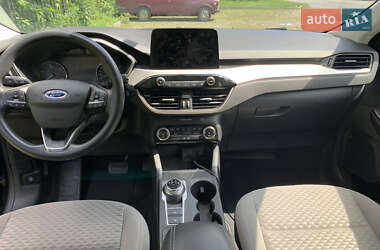 Внедорожник / Кроссовер Ford Escape 2022 в 