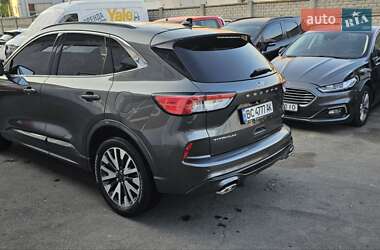 Внедорожник / Кроссовер Ford Escape 2020 в 