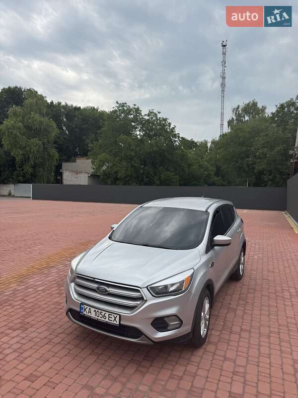 Внедорожник / Кроссовер Ford Escape 2017 в Жашкове фото 2 Внедорожник / Кроссовер Ford Escape 2017 в Жашкове