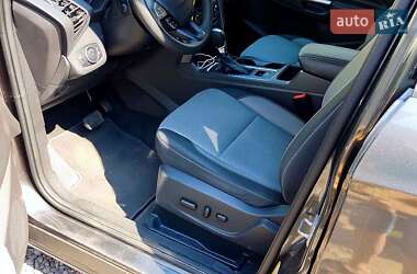 Внедорожник / Кроссовер Ford Escape 2016 в 