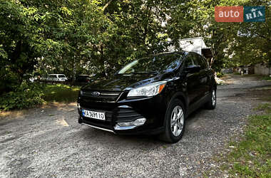 Внедорожник / Кроссовер Ford Escape 2015 в 
