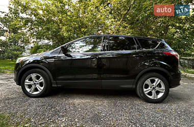 Внедорожник / Кроссовер Ford Escape 2015 в 